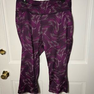 Zelos Curvy 1X purple patterned leggings